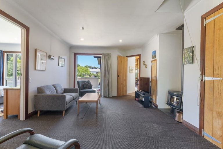 Photo of property in 2/154 Mapara Road, Acacia Bay, Taupo, 3385