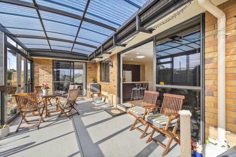 Photo of property in 13 Meachen Terrace, Waiuku, 2123