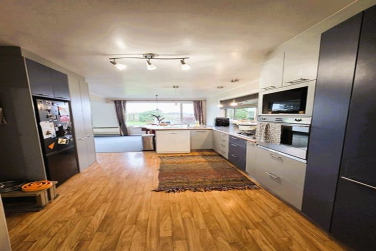 Photo of property in 228 Horndon Street, Darfield, 7510