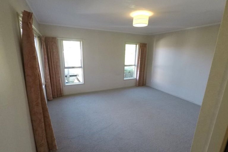 Photo of property in 38 Maxwelton Drive, Mairangi Bay, Auckland, 0630