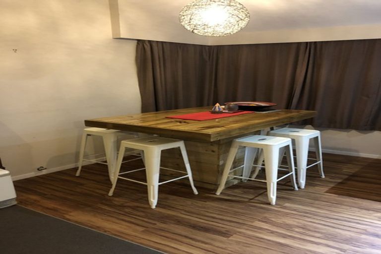 Photo of property in 4 Intrepid Place, Torbay, Auckland, 0630