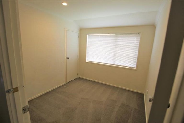 Photo of property in 27 Opawa Crescent, Favona, Auckland, 2024