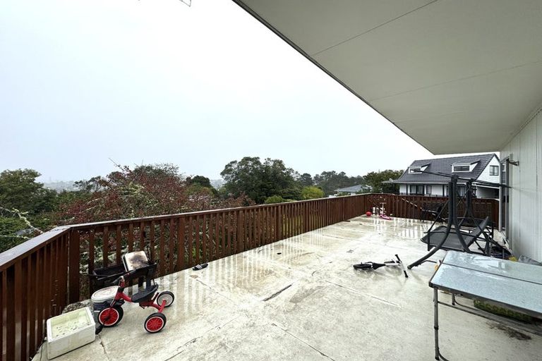 Photo of property in 26 Cyclarama Crescent, Massey, Auckland, 0614