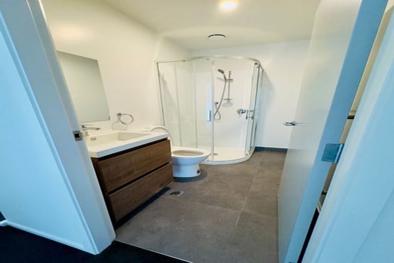 Photo of property in 147 Wellington Road, Wainuiomata, Lower Hutt, 5014