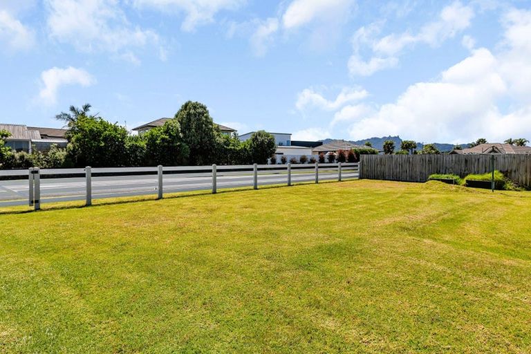 Photo of property in 20 Sando Way, One Tree Point, 0118