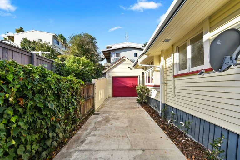 Photo of property in 37 Myrtle Street, Hamilton East, Hamilton, 3216