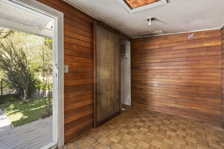 Photo of property in 147 Happy Valley Road, Owhiro Bay, Wellington, 6023