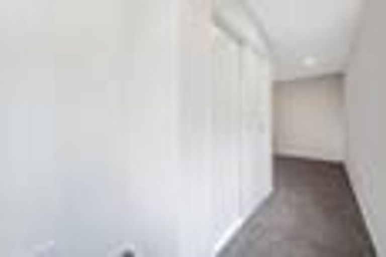 Photo of property in 12 Arapapa Road, Papakura, 2110