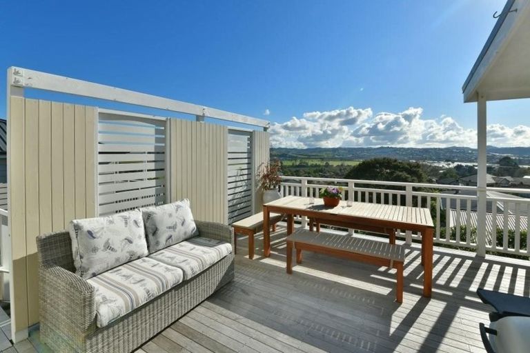 Photo of property in 112a Hibiscus Coast Highway, Red Beach, 0932