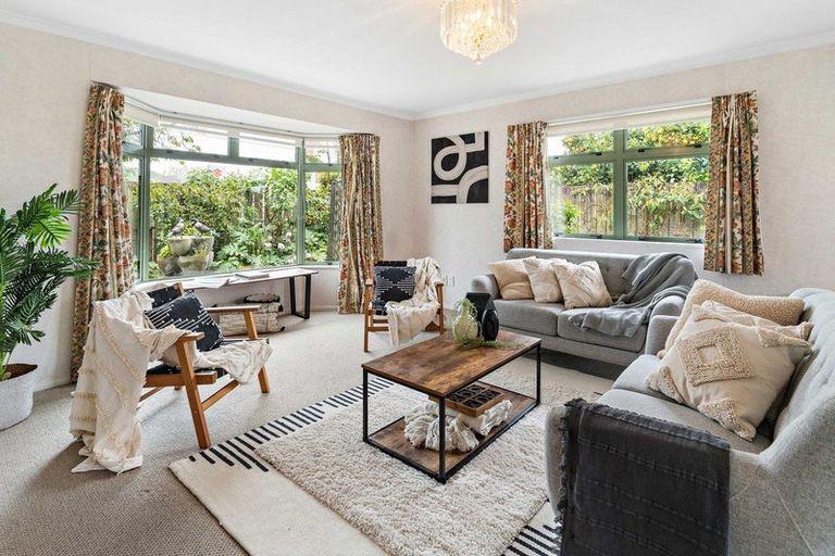 Photo of property in 143 Dixon Street, Masterton, 5810