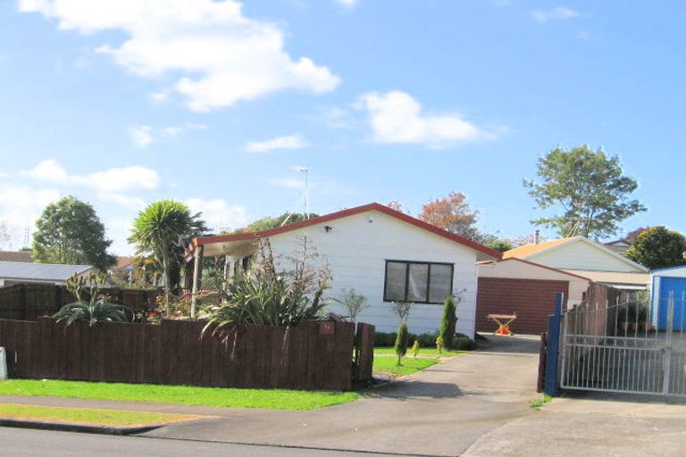 Photo of property in 65 Charntay Avenue, Clover Park, Auckland, 2019