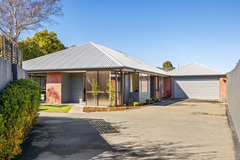 Photo of property in 2/252 Grahams Road, Bishopdale, Christchurch, 8053