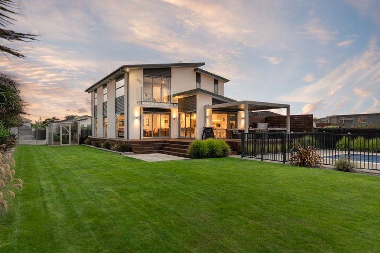 Photo of property in 178a Rocking Horse Road, Southshore, Christchurch, 8062