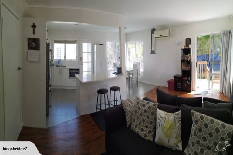 Photo of property in 2/9 Nile Road, Milford, Auckland, 0620