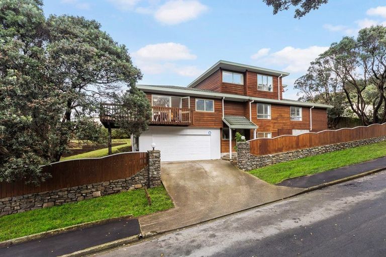 Photo of property in 51 Happy Valley Road, Owhiro Bay, Wellington, 6023