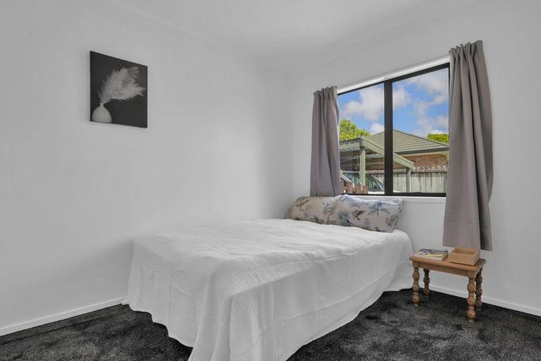 Photo of property in 15 View Road, Waiuku, 2123