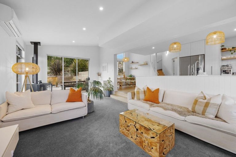 Photo of property in 17 Hillview Place, Wanaka, 9305