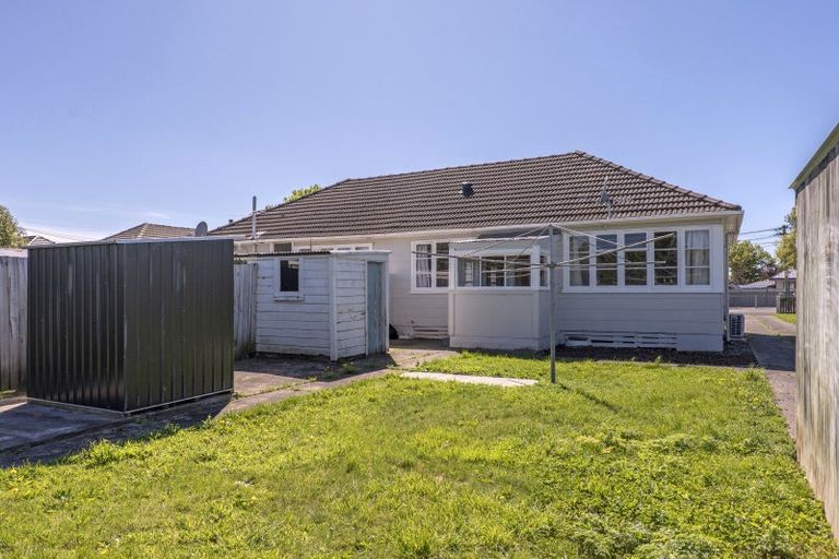 Photo of property in 33 Quinns Road, Shirley, Christchurch, 8013
