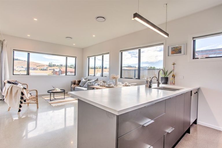 Photo of property in 63 Farrant Drive, Wanaka, 9305