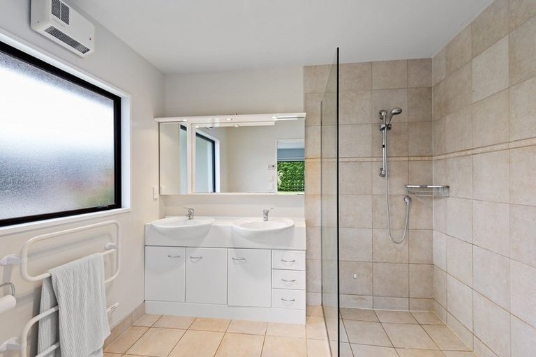 Photo of property in 30 Vicenza Drive, Ohoka, Kaiapoi, 7692
