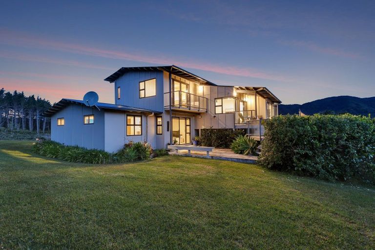 Photo of property in 5 Margaret Way, Langs Beach, Waipu, 0582