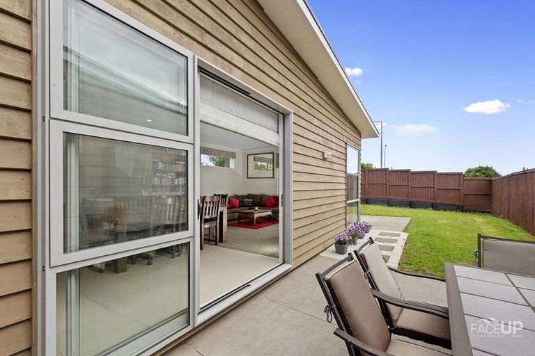Photo of property in 26 Station Street, Hobsonville, Auckland, 0616