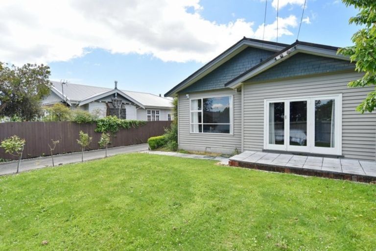 Photo of property in 30 Lindsay Street, St Albans, Christchurch, 8014