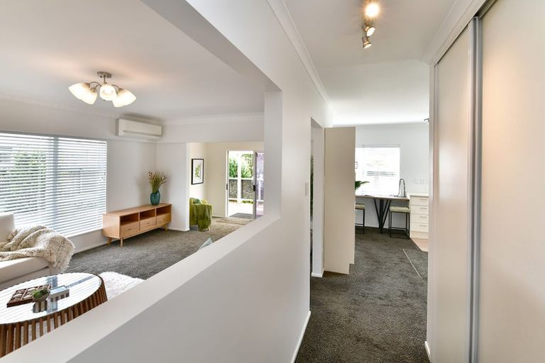 Photo of property in 12 Forest Glen, Orewa, 0931