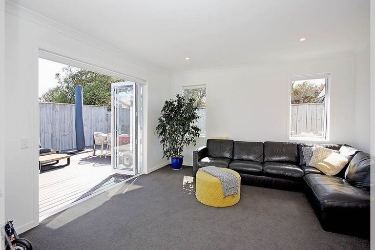 Photo of property in 3a Chrystall Street, Foxton Beach, Foxton, 4815