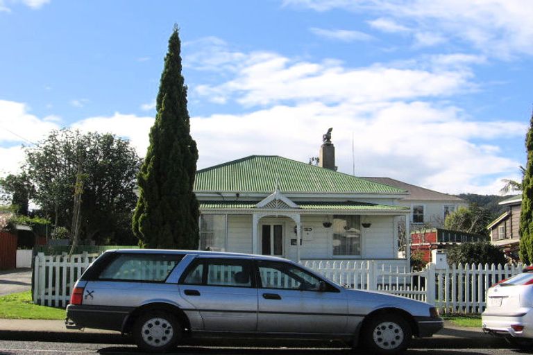 Photo of property in 9 Grey Street, Regent, Whangarei, 0112