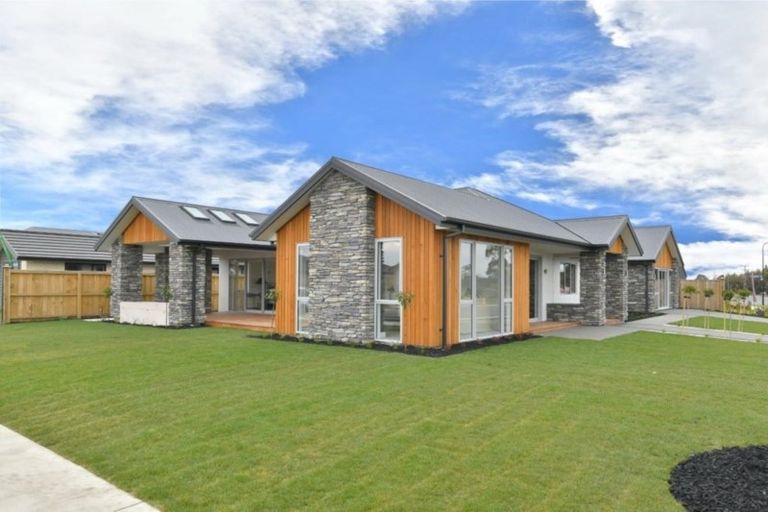 Photo of property in 560 East Maddisons Road, Rolleston, 7615