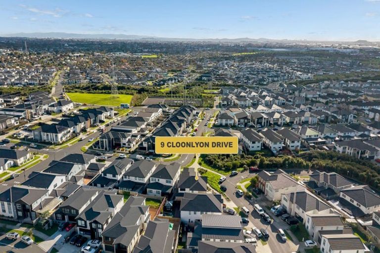 Photo of property in 9 Cloonlyon Drive, Flat Bush, Auckland, 2019