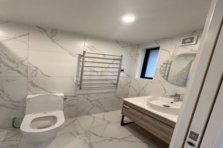 Photo of property in 1 Colenso Place, Otaki Beach, Otaki, 5512