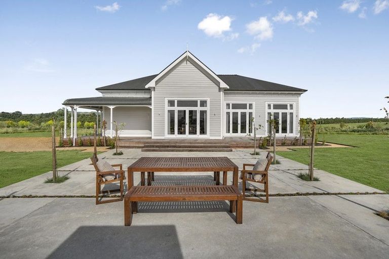 Photo of property in 906a&b Bidwills Cutting Road, Morison Bush, Greytown, 5794