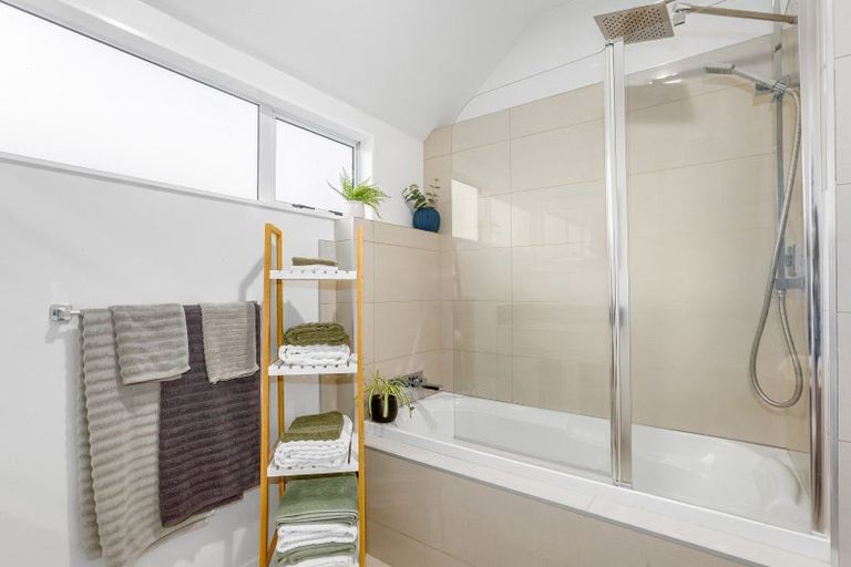 Photo of property in 41 Joseph Banks Drive, Whitby, Porirua, 5024