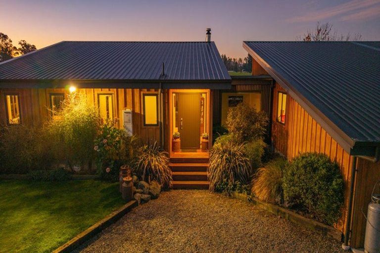 Photo of property in 21 Pekapeka Lane, Geraldine, 7991