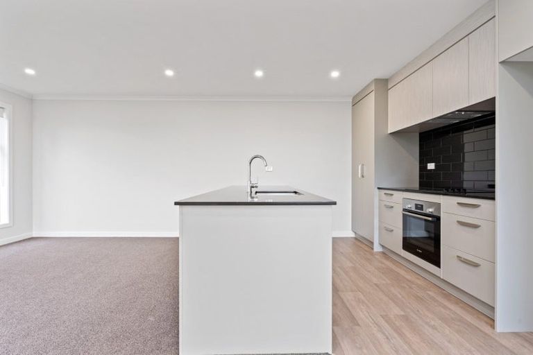 Photo of property in 12/18u Mahoe Street, Melville, Hamilton, 3206