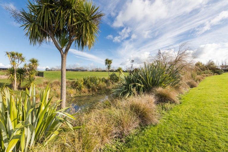 Photo of property in 75 Hartwell Drive, Kelvin Grove, Palmerston North, 4470