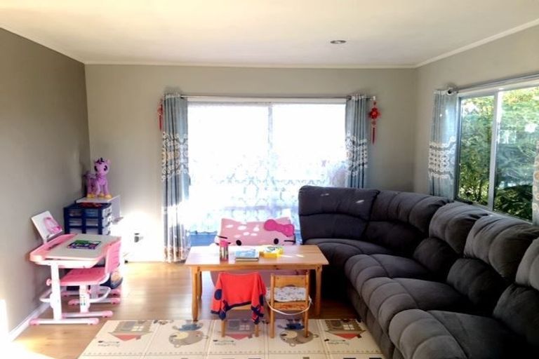 Photo of property in 163 Rathgar Road, Henderson, Auckland, 0610