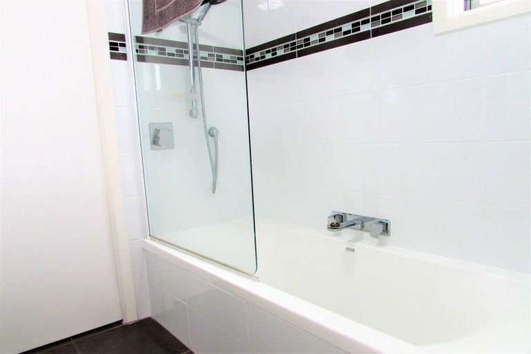 Photo of property in 183 Riverside Drive, Waterloo, Lower Hutt, 5011