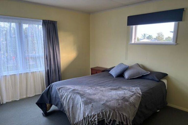 Photo of property in 38 Clarence Cox Crescent, Pirimai, Napier, 4112
