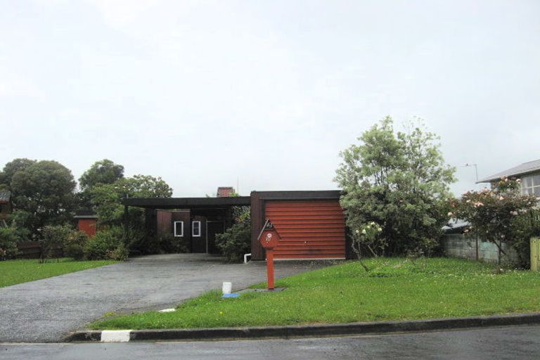 Photo of property in 14 Kokich Crescent, Onerahi, Whangarei, 0110