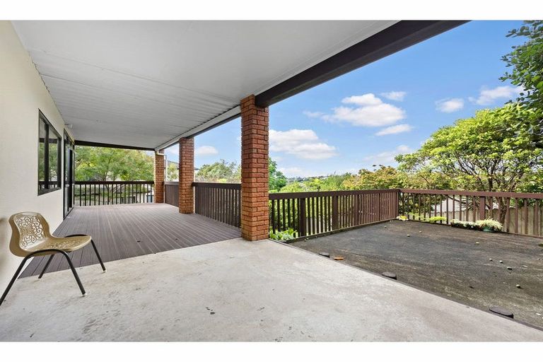 Photo of property in 2/37 Woodlands Crescent, Browns Bay, Auckland, 0630