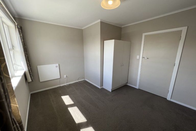 Photo of property in 30 Botanical Road, Takaro, Palmerston North, 4412