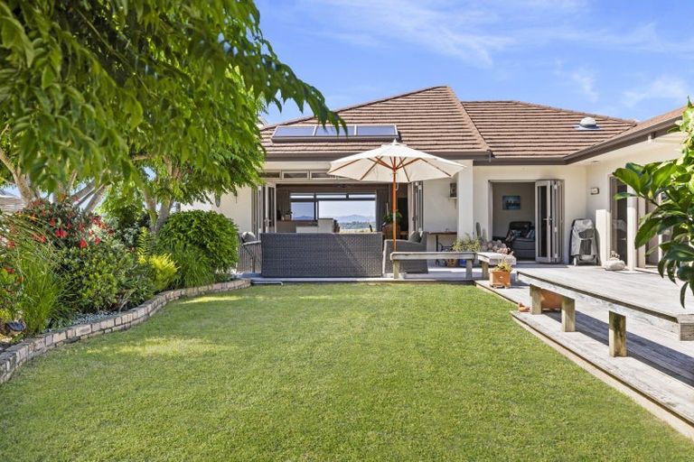 Photo of property in 34 The Esplanade, Omokoroa, 3114