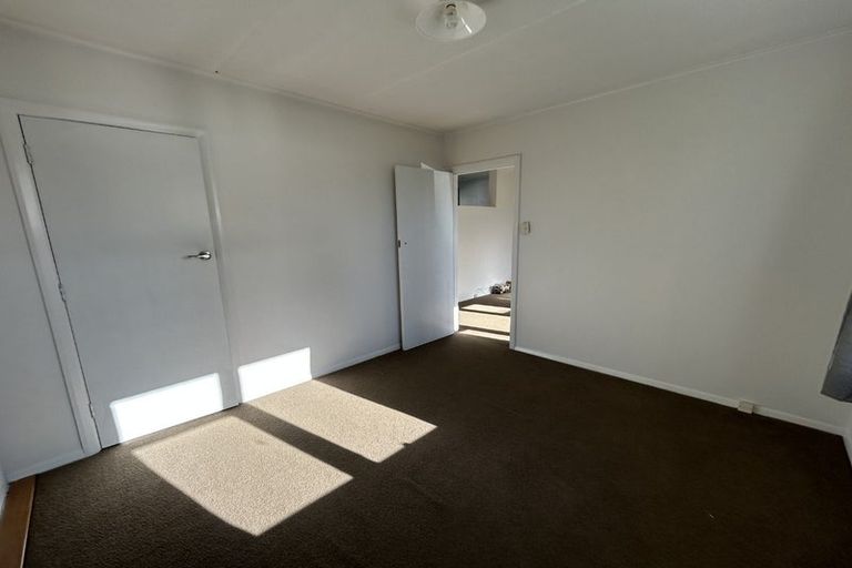 Photo of property in 6 Erin Street, Hokowhitu, Palmerston North, 4410