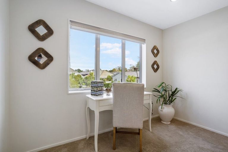 Photo of property in 126c Wellington Street, Howick, Auckland, 2014