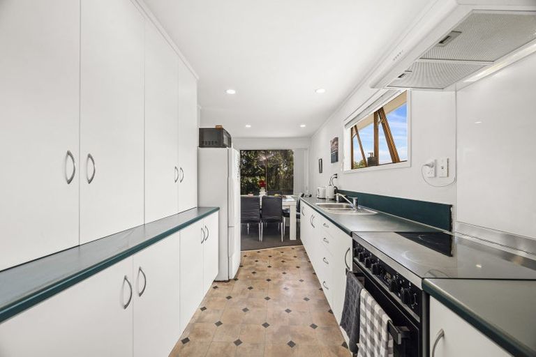 Photo of property in 19 Rewarewa Street, Owhata, Rotorua, 3010