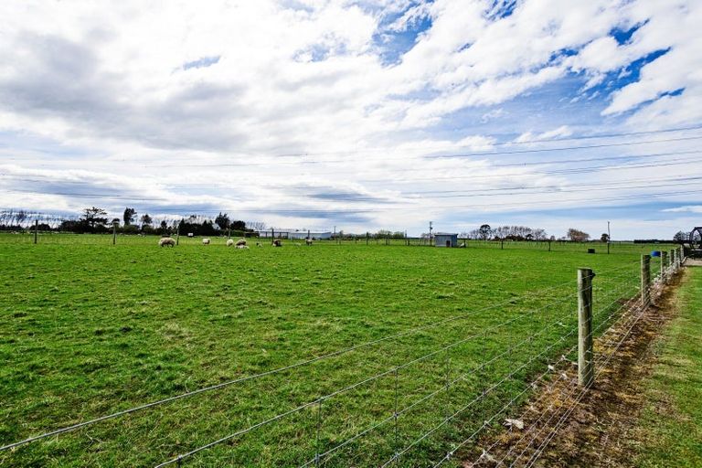 Photo of property in 60 Orion Road East, Makarewa, Invercargill, 9876