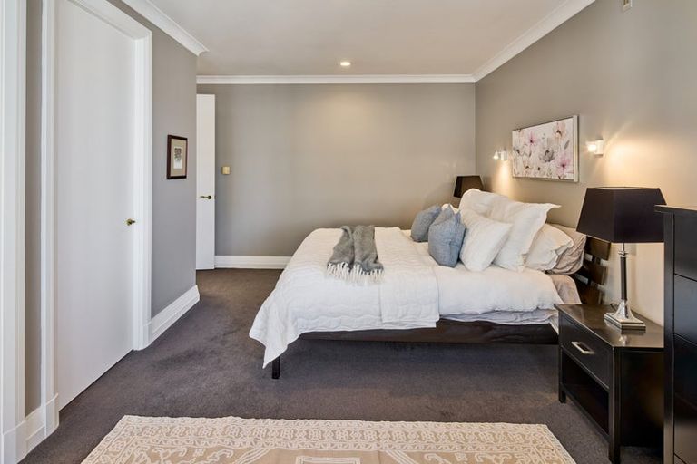 Photo of property in Kelvin House, 8c/16 The Terrace, Wellington Central, Wellington, 6011
